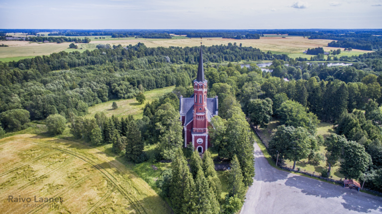 Halliste kirik