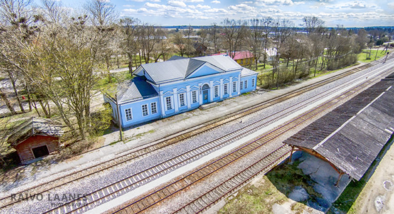 Jõgeva vana jaamahoone